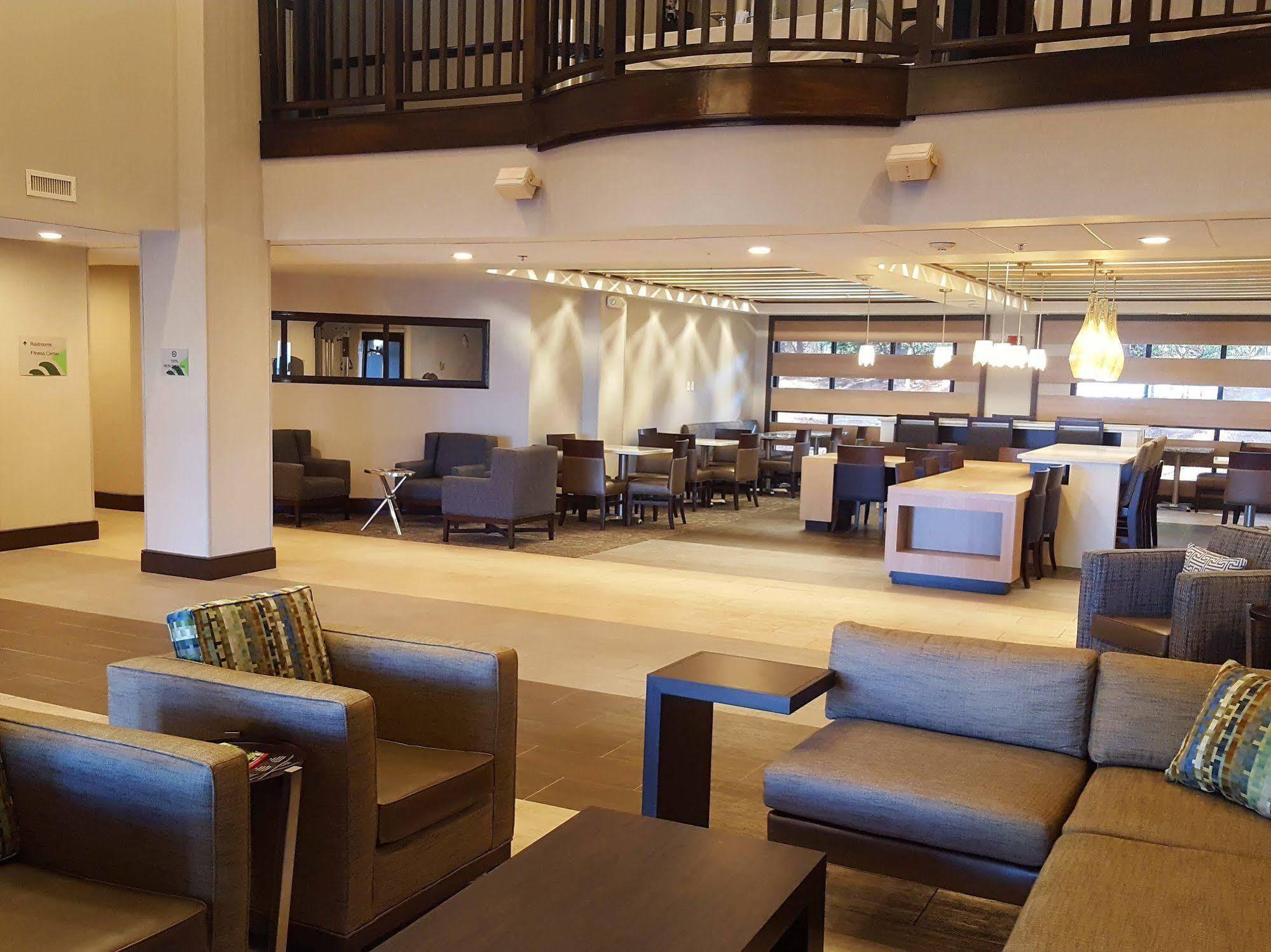 Comfort Suites Alpharetta-Roswell - Atlanta Area Exterior photo