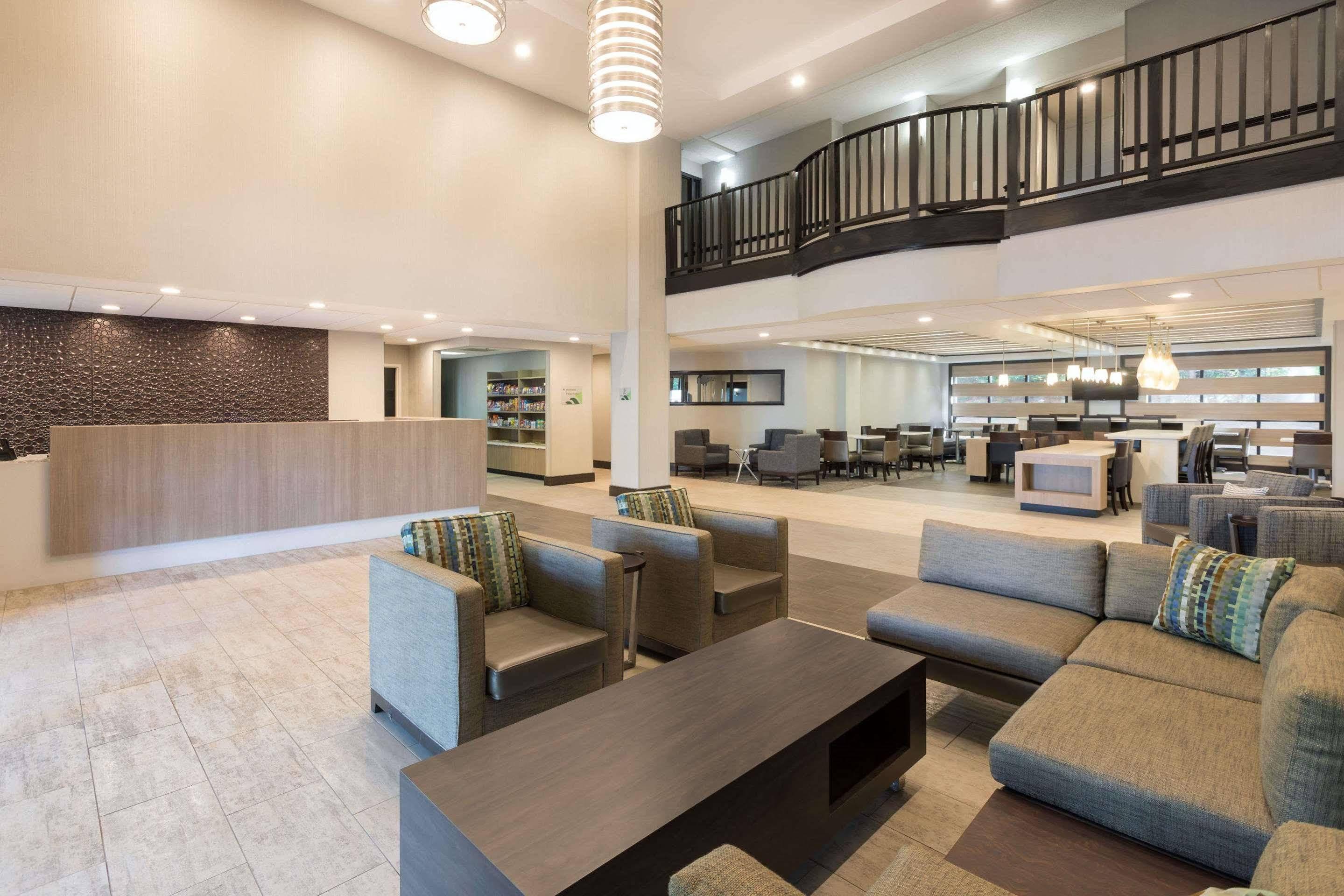 Comfort Suites Alpharetta-Roswell - Atlanta Area Exterior photo