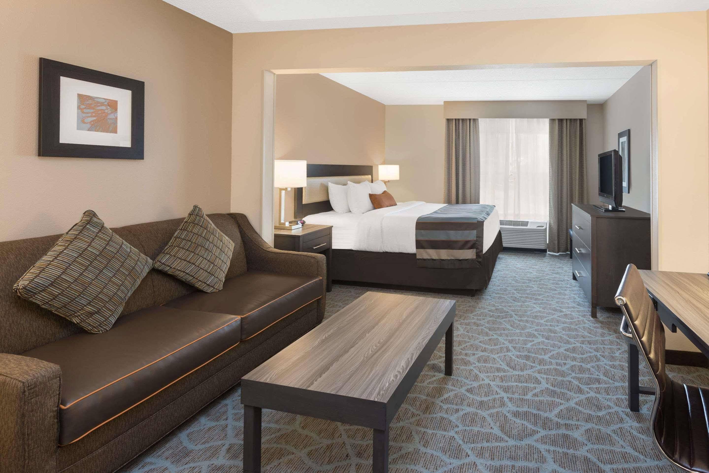 Comfort Suites Alpharetta-Roswell - Atlanta Area Exterior photo