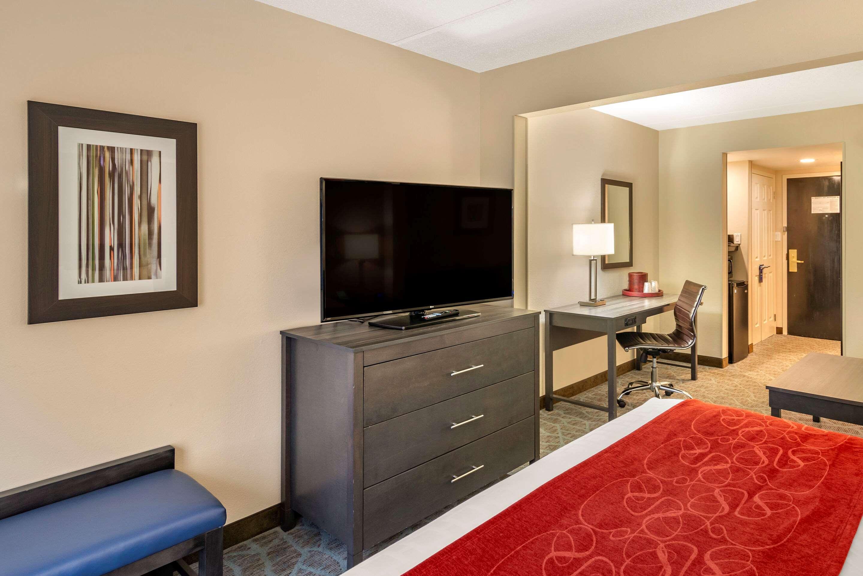 Comfort Suites Alpharetta-Roswell - Atlanta Area Exterior photo