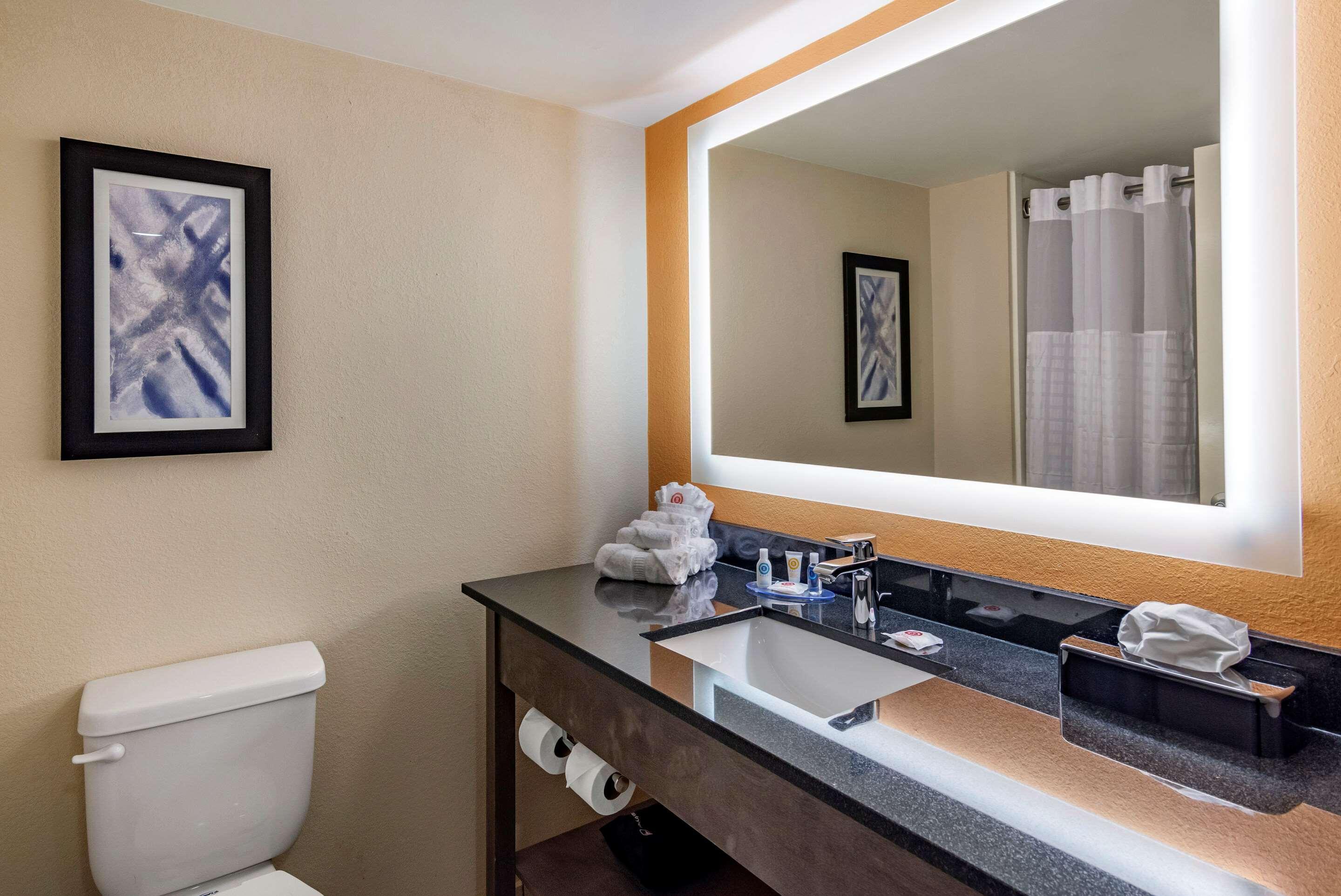 Comfort Suites Alpharetta-Roswell - Atlanta Area Exterior photo