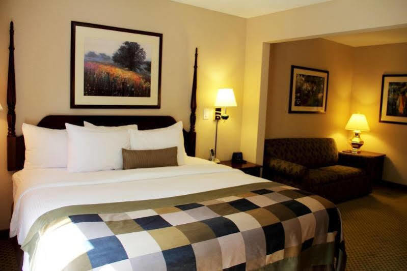 Comfort Suites Alpharetta-Roswell - Atlanta Area Exterior photo